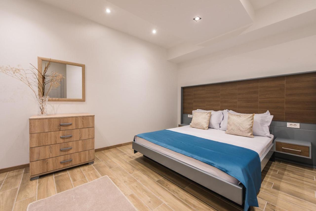 Atelier Hotel Улцин Екстериор снимка